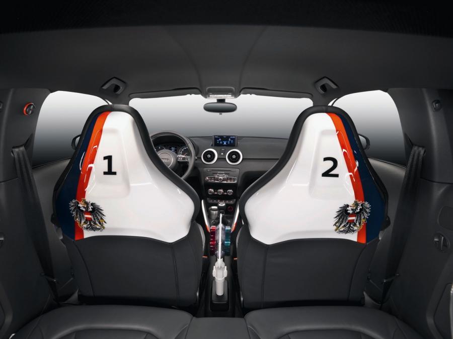 Интерьер Audi A1 Pickerljager Concept (8X) 2010 года  (фото 2 из 5)